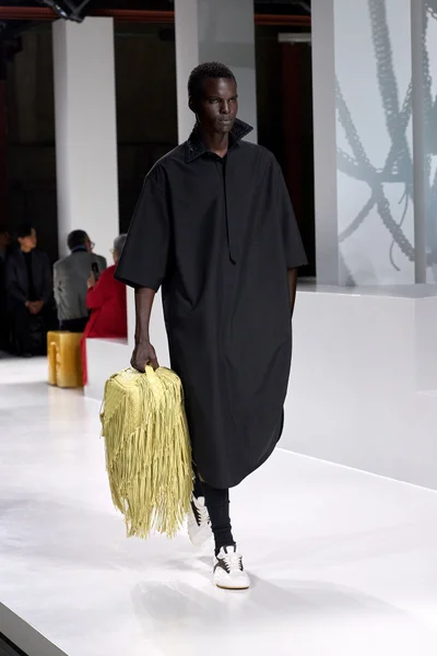 Look 22